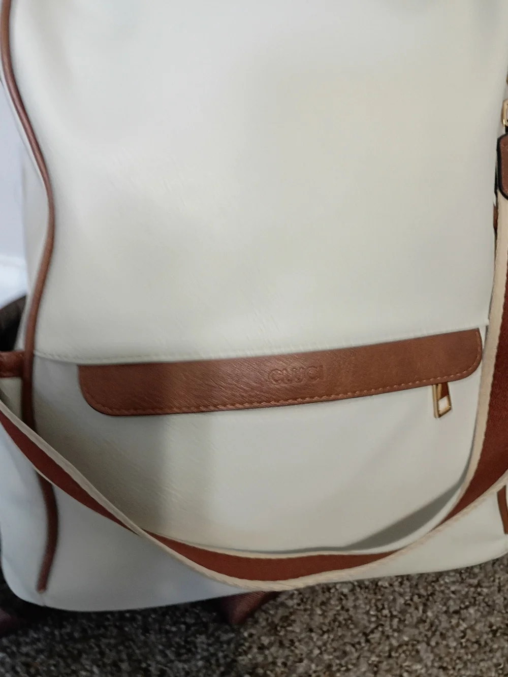Cluci  White and Brown Leather Backpack Tote